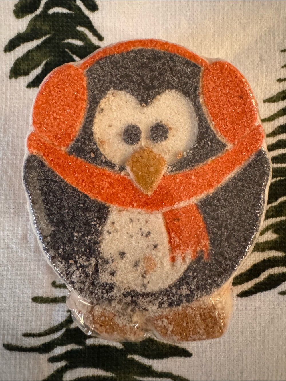 Penguin Cozy Scarf Bath Bomb
